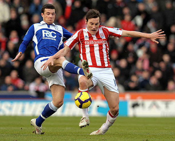 成了点燃亚 成了点燃亚